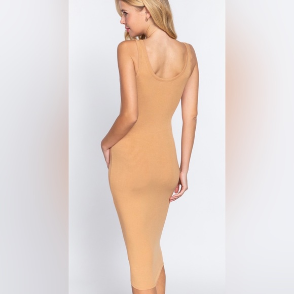 Sleeveless Scoop Neck Rib Midi Dress - Picture 4 of 4